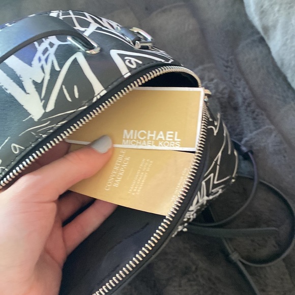 Micheal Kors mini graffiti backpack - Picture 4 of 4